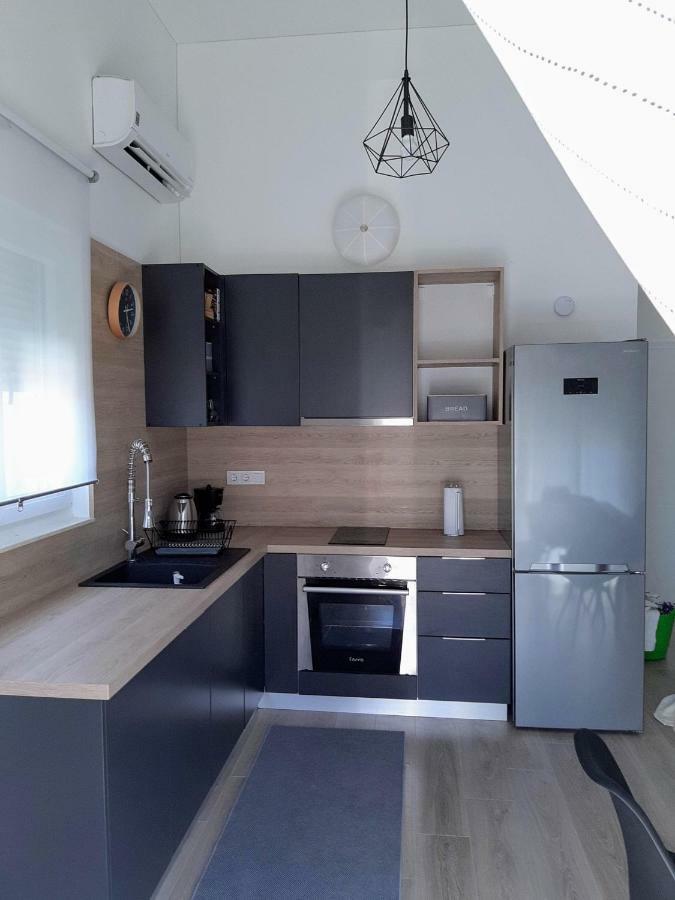 Apartment Pepina Vodice Exteriör bild
