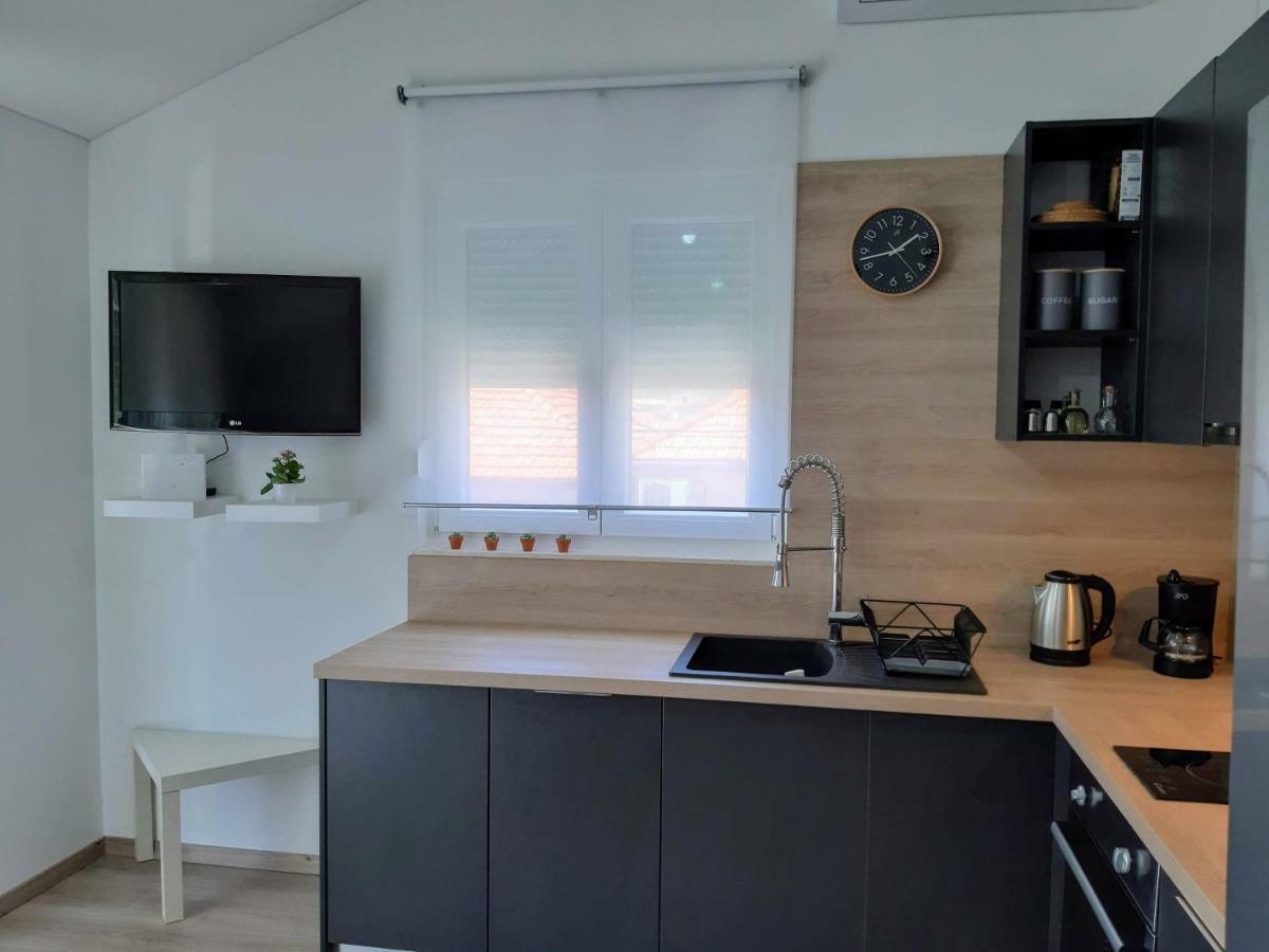 Apartment Pepina Vodice Exteriör bild