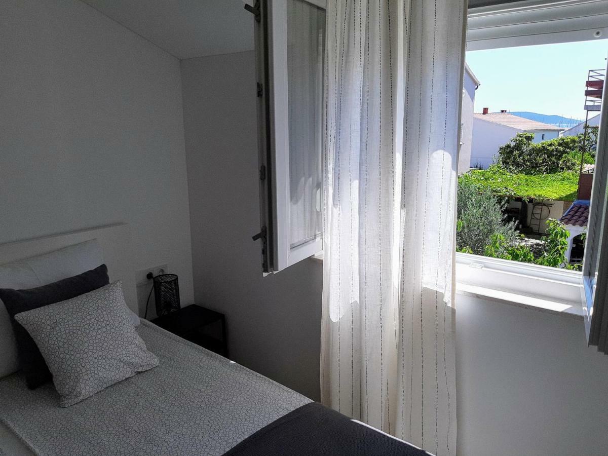 Apartment Pepina Vodice Exteriör bild